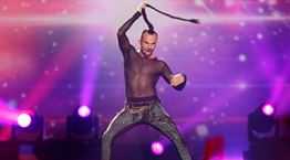Μήπως τελικά αγαπάμε να μισούμε την Eurovision;