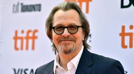 O Gary Oldman αποσύρεται από την υποκριτική