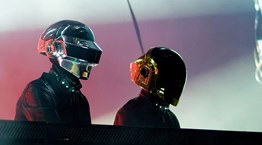 10 συνεργασίες των Daft Punk που θα μείνουν στην ιστορία