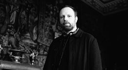 Ο Γιώργος Λάνθιμος μιλά στο Esquire για την &quot;Ευνοούμενη&quot;, την Olivia Colman και τα λαγουδάκια