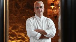 Ο Άγγελος Λάντος δεν θυμάται τον εαυτό του εκτός κουζίνας