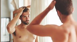 Τι σχέση έχει η τριχόπτωση με τον κορονοϊό