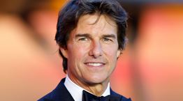 Ο Tom Cruise γνώρισε την Elsina Khayrova σε ένα από τα tea (!) party του