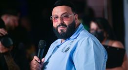 Ο DJ Khaled σέβεται τα Air Jordan του περισσότερο από τους σωματοφύλακες του