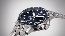 Στιλάτα ρολόγια με μπλε καντράν