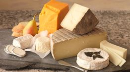 Τα 10 καλύτερα τυριά για φέτος