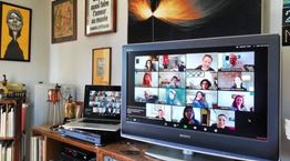 11 Έλληνες σκηνοθέτες γυρίζουν μικρού μήκους ταινίες στα σπίτια τους