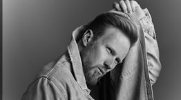 Egor Vasilyev | Η γοητεία της επαγγελματικής φωτογραφίας και η καταξίωση σε κορυφαία περιοδικά