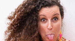 Η Κατερίνα Βρανά είναι ένα πραγματικά cool κορίτσι