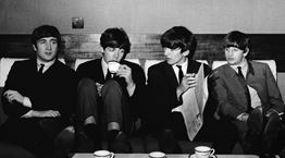 5 επιτυχίες των Beatles μας μαθαίνουν άψογα αγγλικά, λένε οι ειδικοί