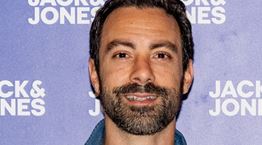 Ο Σάκης Τανιμανίδης είναι ο νέος ambassador της Jack &amp; Jones