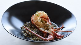 The White House: Ο Λευτέρης Λαζάρου σαλπάρει για Κέρκυρα