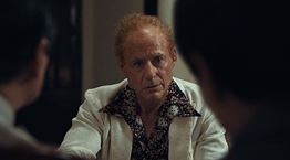 Στο viral The Sympathizer βλέπουμε την ιστορία της πτώσης της Σαϊγκόν όπως δεν τη φανταζόμασταν