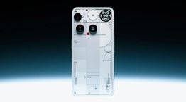 Μόλις εμφανίστηκε το ξεχωριστό κινητό Nothing Phone (3) -τι έχει αλλάξει