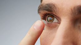 Επιστήμονες δημιούργησαν φακούς επαφής, που μπορούν να "δουν" αόρατα πράγματα