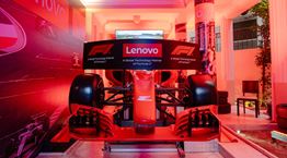 Η Lenovo έφερε την εμπειρία της Formula 1 στο Esquire Townhouse Athens