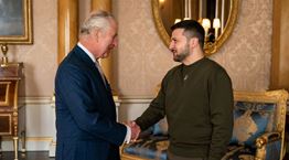 Κάρολος και Zelensky τα είπαν σε θερμό κλίμα στην Αγγλία