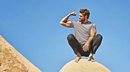 5 ασκήσεις για χέρια από τον Liam Hemsworth