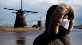 Κορονοϊός, το άμεσο μέλλον μίας πρωτόγνωρης απειλής