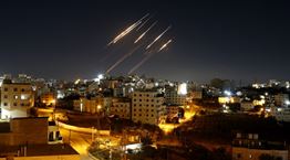 Η στιγμή που το Ισραήλ βομβάρδισε την κρατική τηλεόραση του Ιράν ενώ ήταν &quot;στον αέρα&quot; (βίντεο)