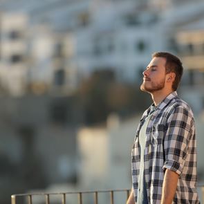 Πώς να μάθεις να συγχωρείς για να ξεκινήσει θετικά η χρονιά