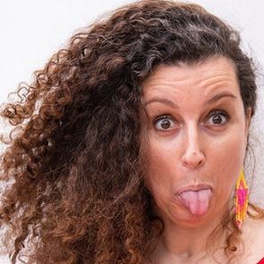 Η Κατερίνα Βρανά είναι ένα πραγματικά cool κορίτσι