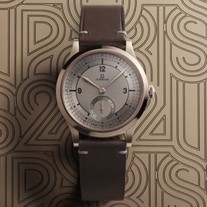 Το Paris 2024 Bronze Gold Edition της OMEGA αποτίνει φόρο τιμής στη δόξα των <em>Ολυμπιακών</em> <em>Αγώνων</em>