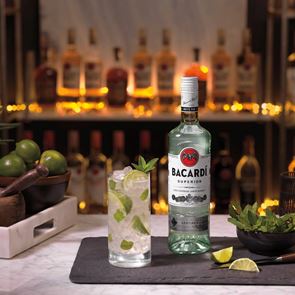 Γιατί το Bacardi έχει μία νυχτερίδα στο logo