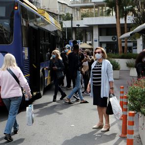 &lt;em>Κορονοϊός&lt;/em>: Αυξήθηκαν σε 2.919 τα νέα κρούσματα