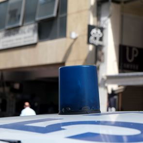 Τι ισχύει με την απαγόρευση των δημοσίων συγκεντρώσεων άνω των 100 ατόμων