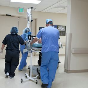 Το μυστήριο με τα κρούσματα της ελληνικής περιφέρειας