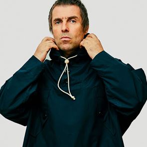 O Liam Gallagher λανσάρει τα παρκά του φετινού χειμώνα