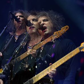 Οι Cure έρχονται στην Αθήνα για μία συναυλία