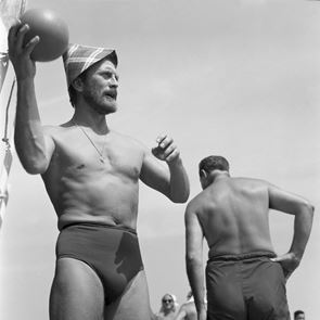 Πώς θα προπονηθείς στην παραλία σαν να βρίσκεσαι στο γυμναστήριο