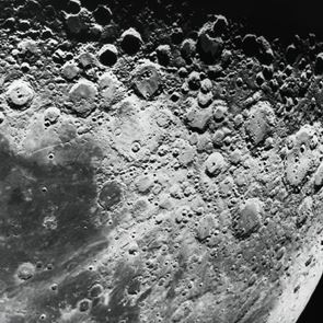 Υπάρχουν βάσιμες ενδείξεις για νερό στο φεγγάρι, λένε οι Κινέζοι