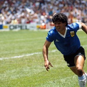 Τα έργα και οι ημέρες του Diego Maradona