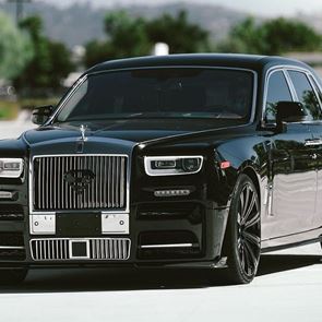 Θρύλος του NBA έχει λογότυπο Superman στη νέα του Rolls-Royce