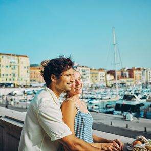 Τα ευτυχισμένα ζευγάρια δε νοιάζονται για τα σόσιαλ μίντια, λέει η επιστήμη