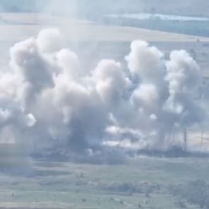 Οι &lt;em>Ρώσοι&lt;/em> έχουν μετατρέψει την πόλη Μπαχμούτ σε κολαστήριο