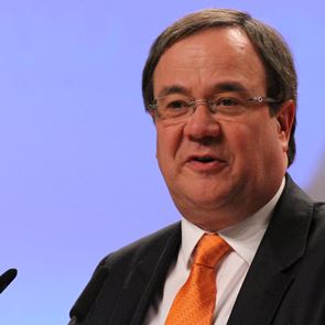 Armin Laschet, ο διάδοχος της Angela Merkel