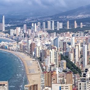 Όλοι θέλουν να πάνε στο &#39;Μαϊάμι της Ευρώπης