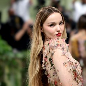 Obsession, η νέα σειρά μυστηρίου με πρωταγωνίστρια την Dove Cameron