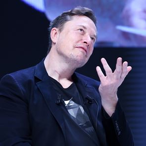 Αντίο δεοντολογία: O Elon Musk δημοσίευσε deepfakes της Kamala Harris στο X