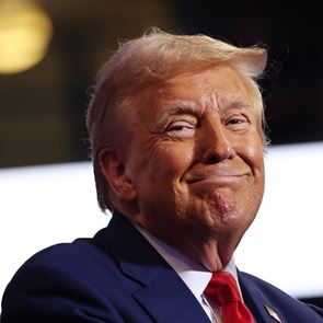 Η μετοχή του Truth Social του Donald Trump πάει από το κακό στο χειρότερο