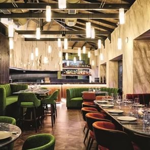 Wood, μία βόλτα στην αυλή της υψηλής κρεατοφαγίας