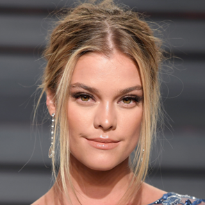 Nina Agdal, δεν χρειαζόταν αυτή η selfie