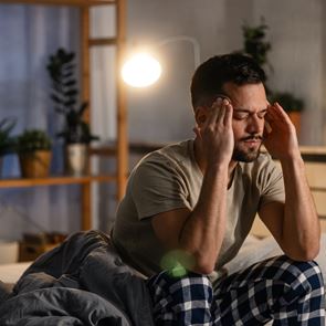 Η καλοκαιρινή αϋπνία και πώς να την παλέψεις