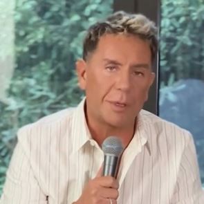 O Γιώργος Μαζωνάκης έκανε βίντεο για τη νοσηλεία του στο Δρομοκαΐτειο