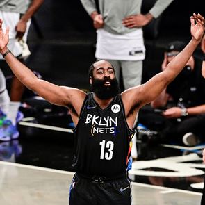 Τι σημαίνει το trade του James Harden στους Philadelphia 76ers