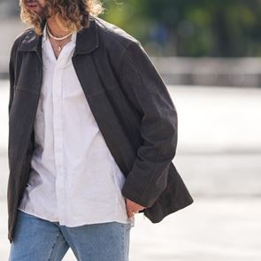 Tα κομμάτια που δεν πρέπει να λείπουν από τη φθινοπωρινή γκαρνταρόμπα σου